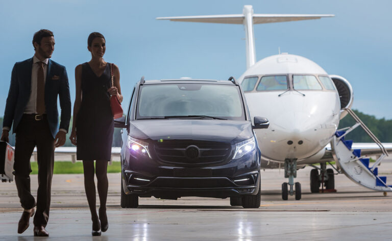 Why Hiring Airport Transfer Northern Beaches Is Considered A Reliable Option?